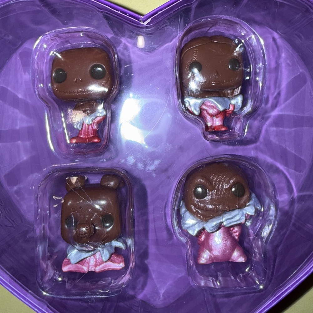Nightmare Before Christmas Funko Heart Valentine's Box with (4) Characters - Picture 2 of 7